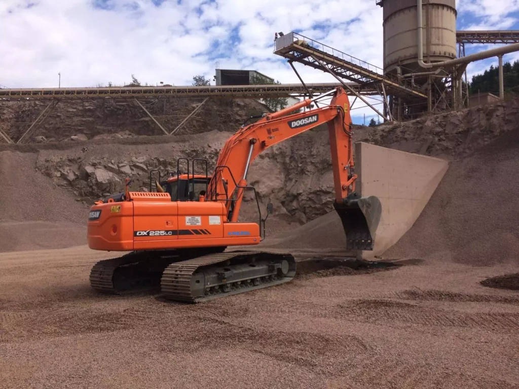 roboty-ziemne-wykopy-kotlina-klodzka roboty ziemne wykopy kotlina kłodzka